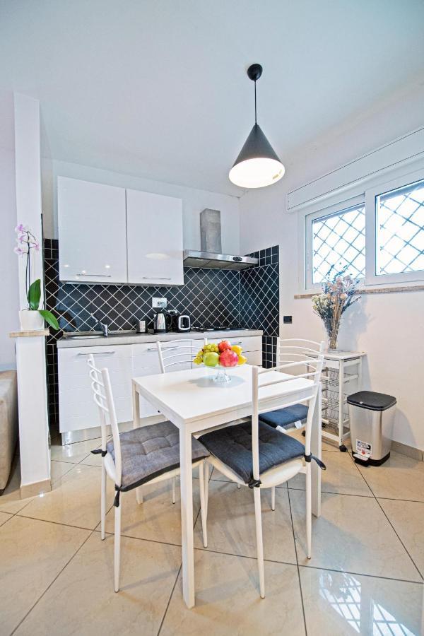 רומא B&Bea Sweet Home Aurelia מראה חיצוני תמונה